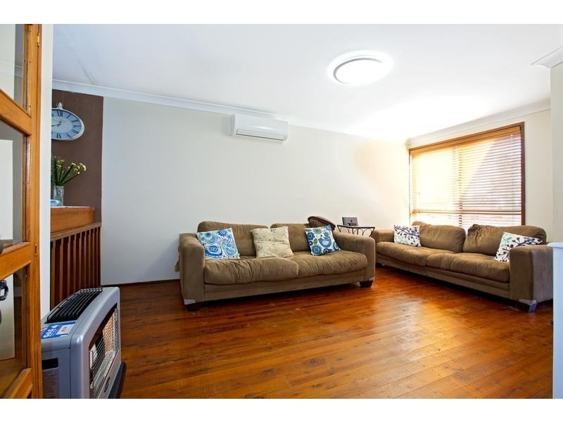 9 Maserati Drive, Ingleburn NSW 2565