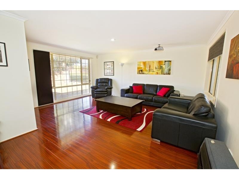 13 Memphis Street, Minto NSW 2566
