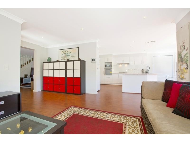 18 Hindostan Road, Glenfield NSW 2167