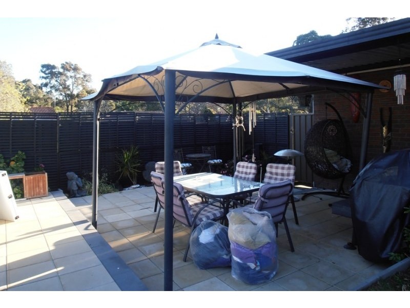 1 Warbler Avenue, Ingleburn NSW 2565