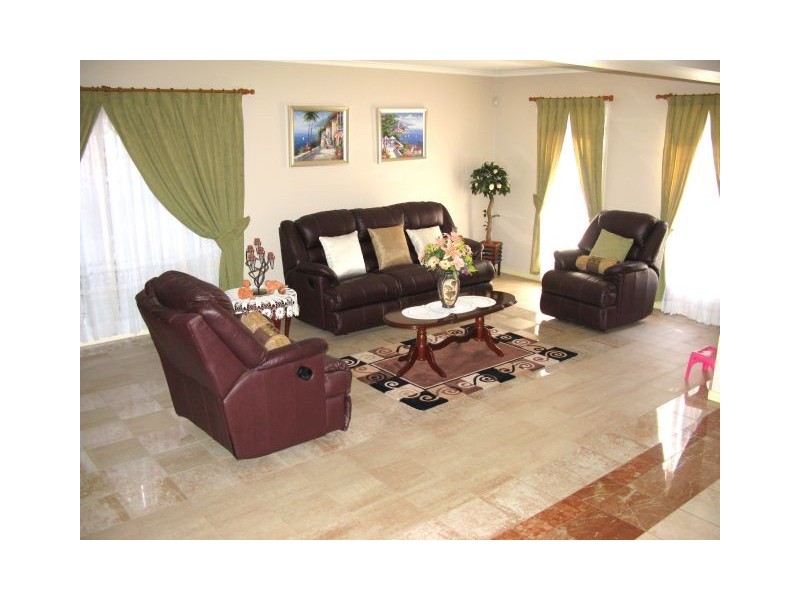48 Governors Way, Macquarie Links NSW 2565