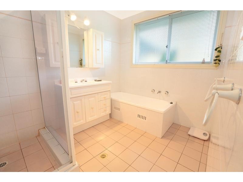 14 Peugeot Drive, Ingleburn NSW 2565