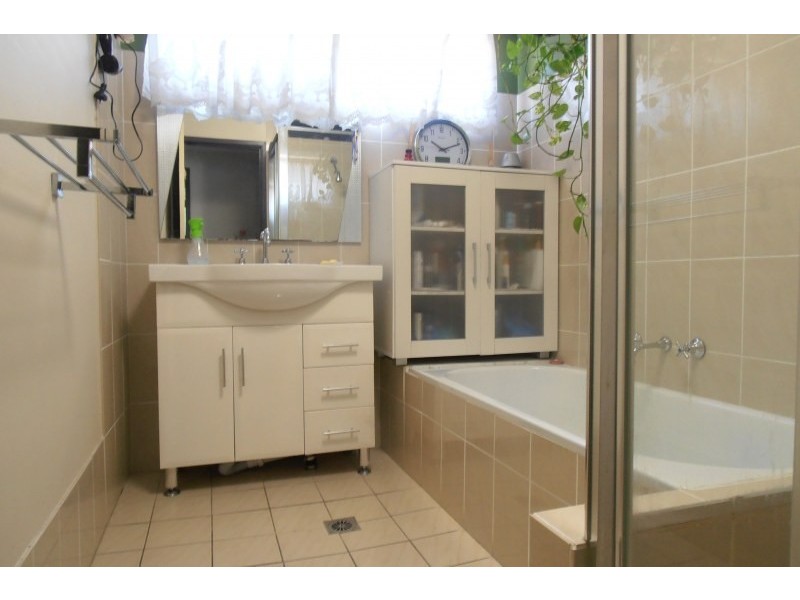 7/40-42 Gordon Avenue, Ingleburn NSW 2565