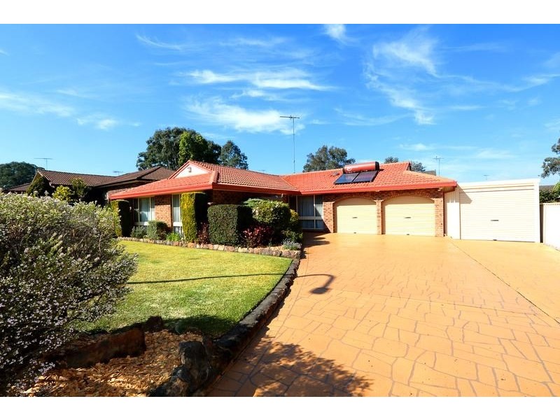 83 Fawcett Street, Glenfield NSW 2167