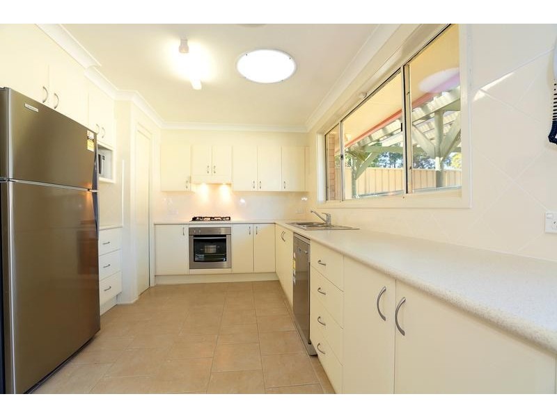 83 Fawcett Street, Glenfield NSW 2167