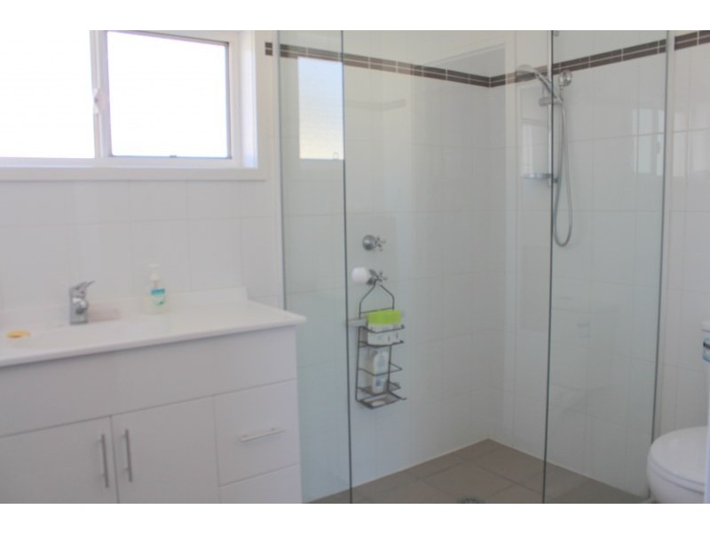 83 Fawcett Street, Glenfield NSW 2167