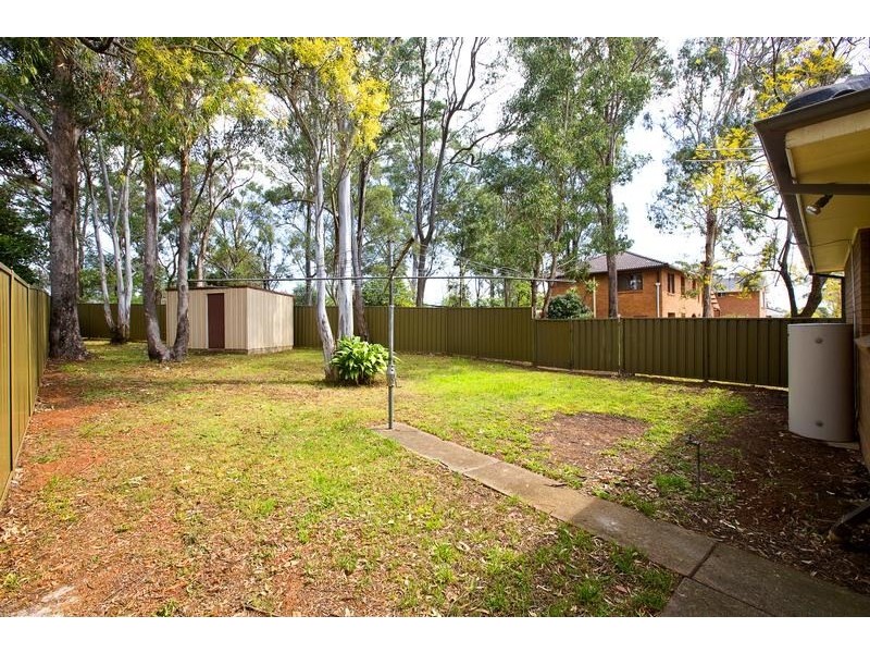 28 Desmond Street, Ingleburn NSW 2565