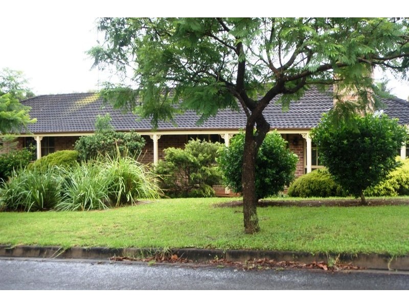 42 Lancia Drive, Ingleburn NSW 2565