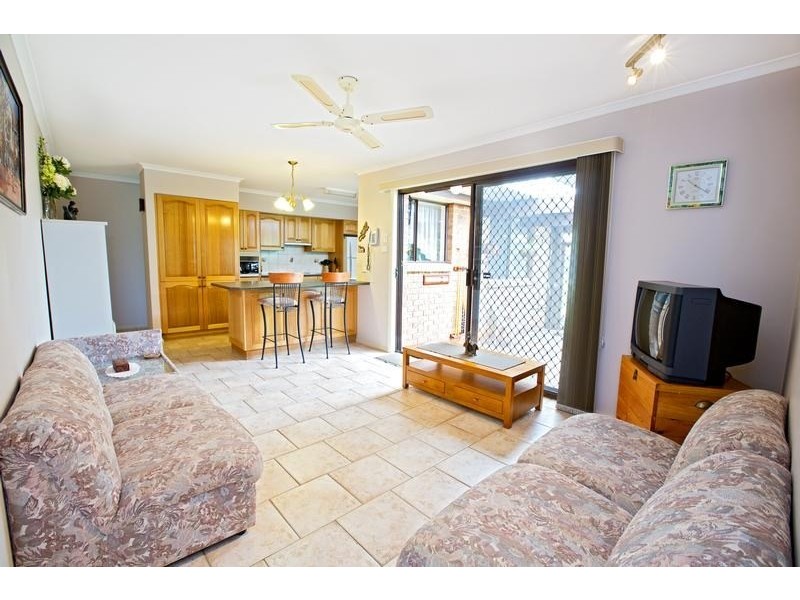 19 Popondetta Place, Glenfield NSW 2167