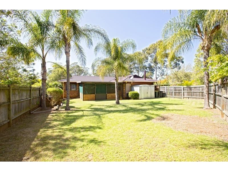 19 Popondetta Place, Glenfield NSW 2167