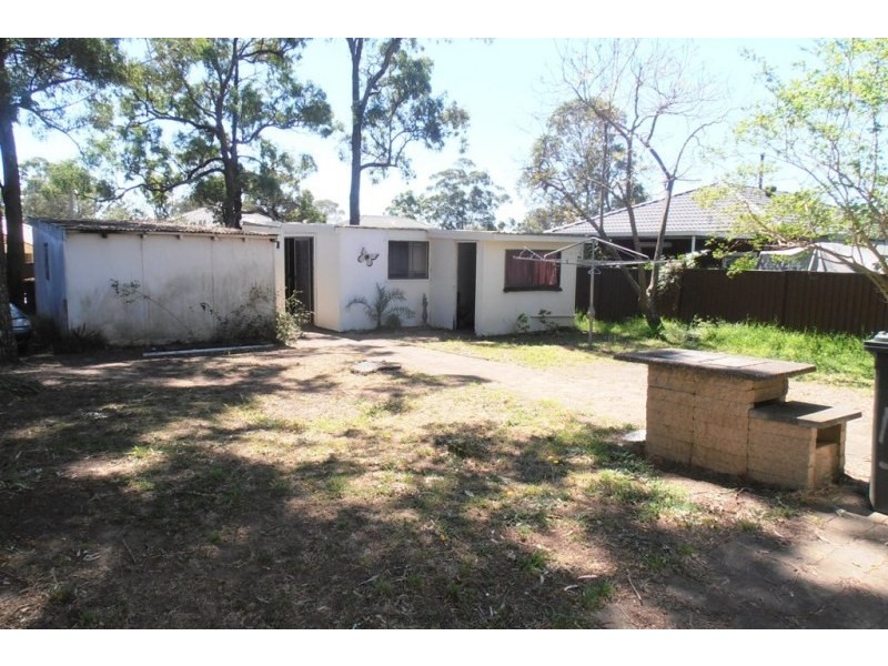 110 Saywell Road, Macquarie Fields NSW 2564