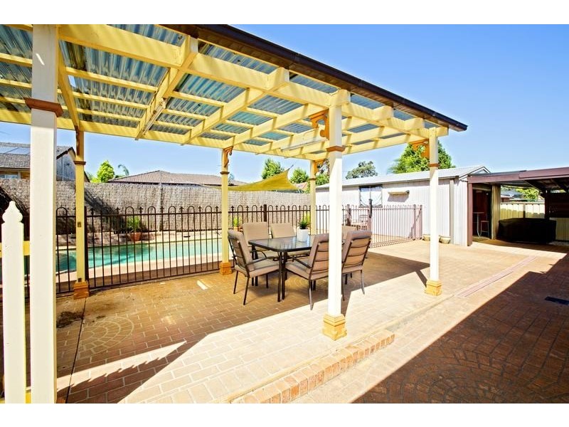 26 Pickett Avenue, Minto NSW 2566