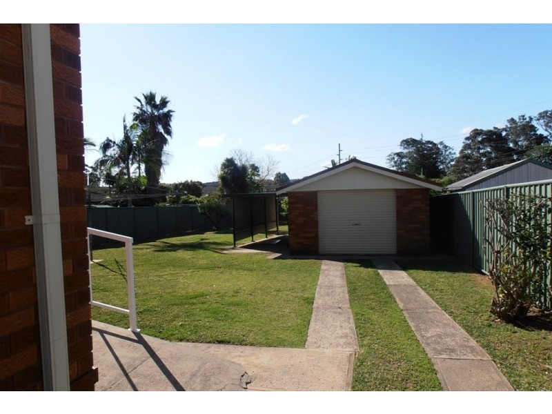 20 Macquarie Road, Ingleburn NSW 2565