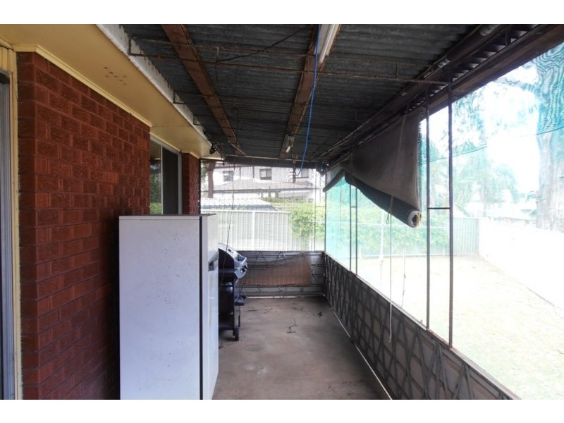 2 Horbling Avenue, Georges Hall NSW 2198