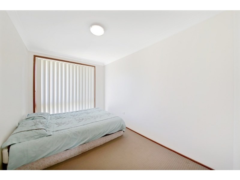 9 Pelargonium Crescent, Macquarie Fields NSW 2564