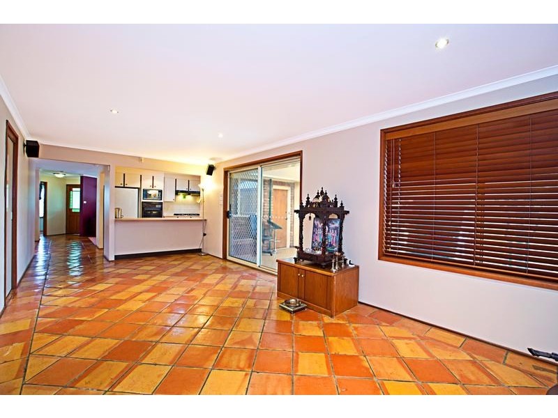 4 Berliet Place, Ingleburn NSW 2565