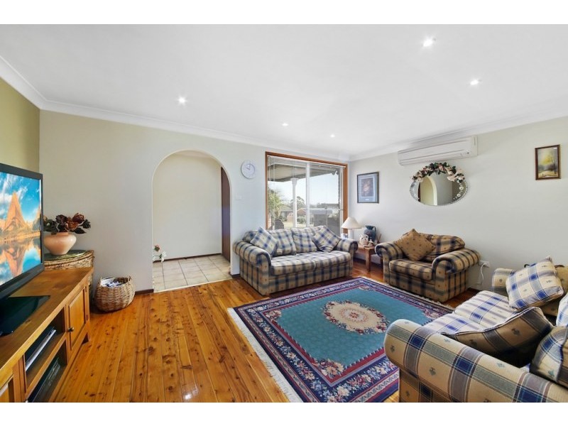 11 Lancia Drive, Ingleburn NSW 2565