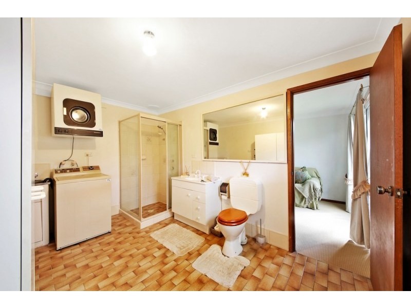 11 Lancia Drive, Ingleburn NSW 2565