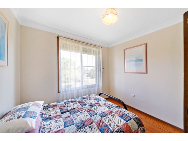 11 Lancia Drive, Ingleburn NSW 2565