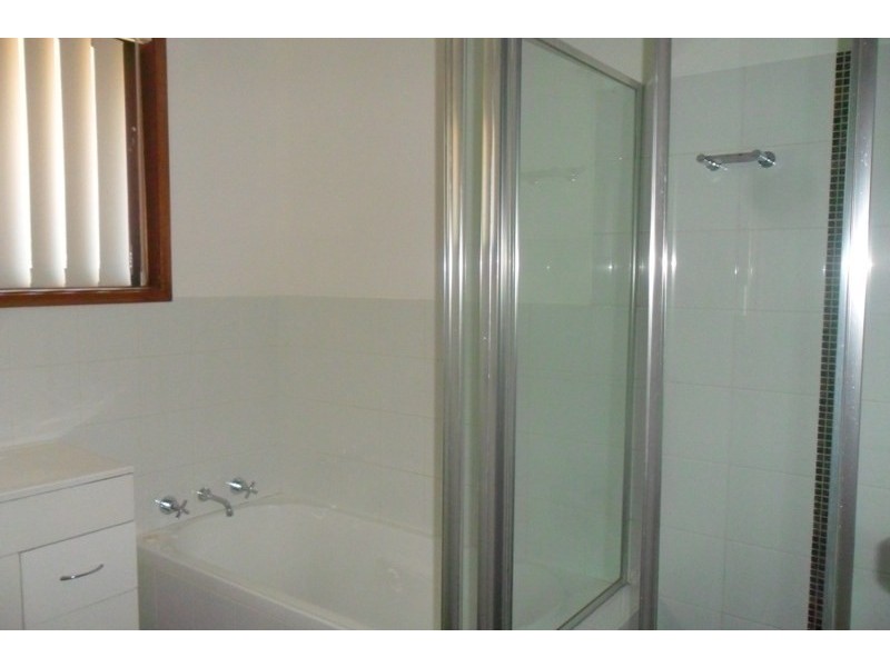 6 Kidd Place, Minto NSW 2566
