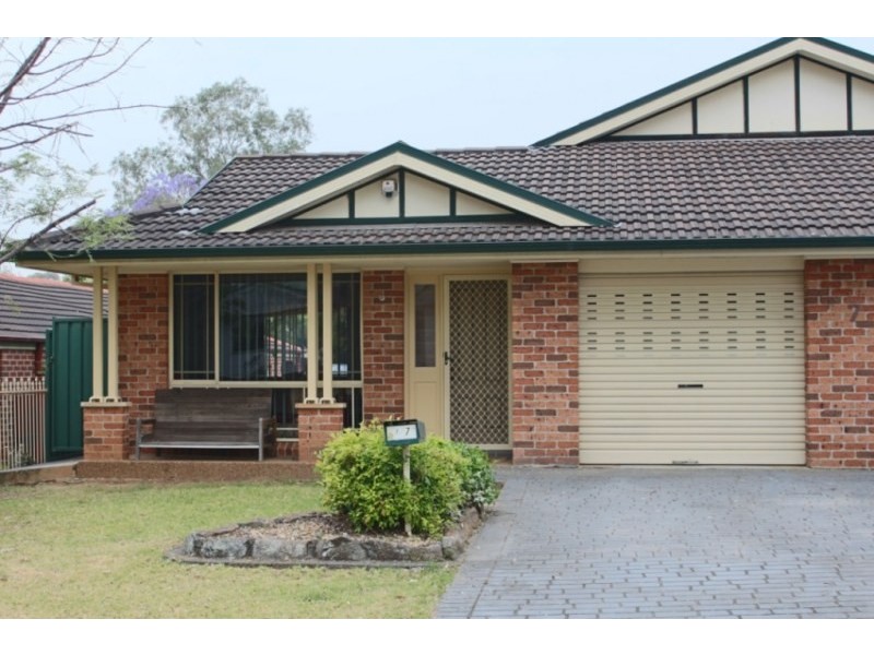 1/7 Percy Street, Ingleburn NSW 2565