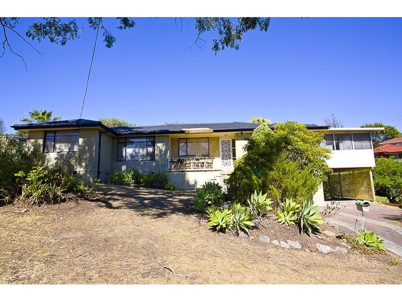 17 Alliott Street, Bradbury NSW 2560