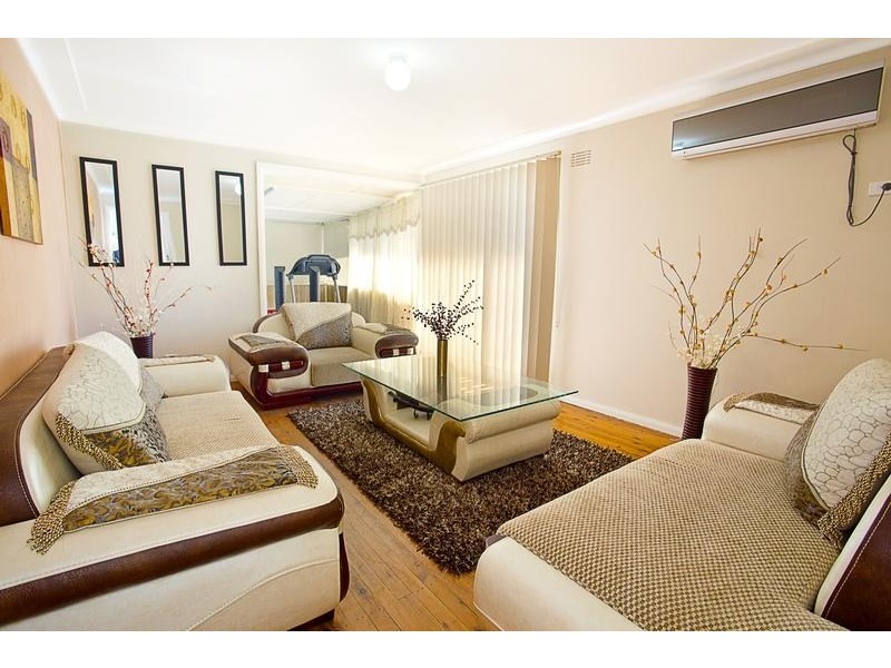 17 Alliott Street, Bradbury NSW 2560