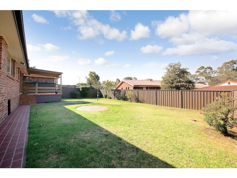 4 Quail Place, Ingleburn NSW 2565