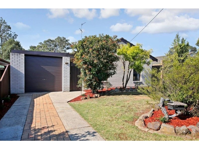 14 Warwick Street, Minto NSW 2566