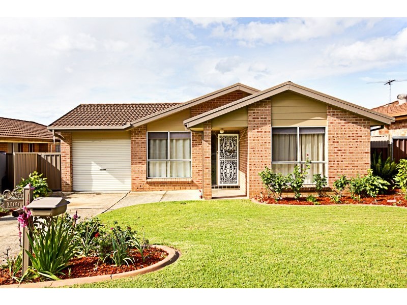 100 Chester Road, Ingleburn NSW 2565