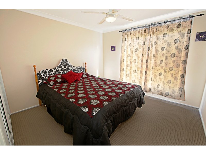 100 Chester Road, Ingleburn NSW 2565