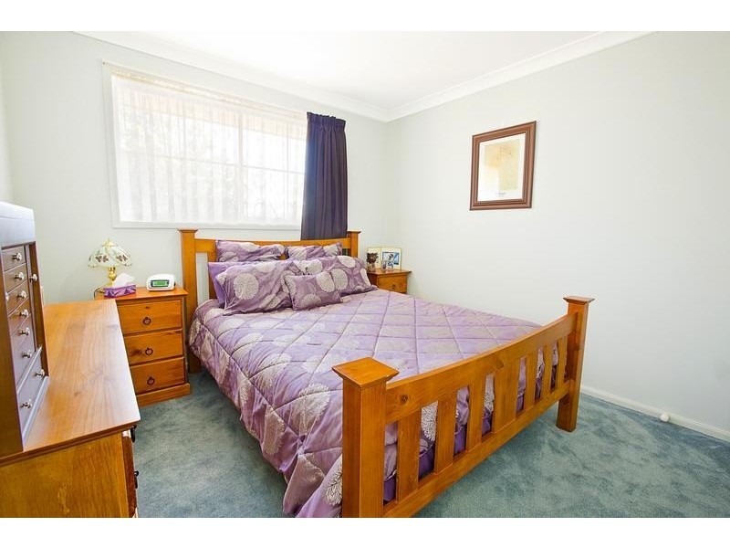 42 Livingstone Avenue, Ingleburn NSW 2565