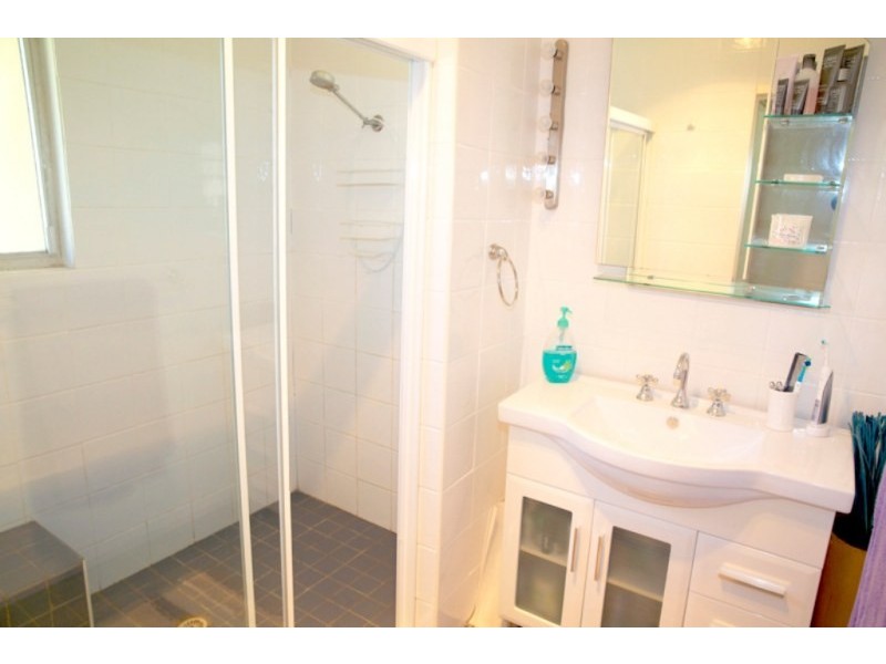 16 Mentha Place, Macquarie Fields NSW 2564