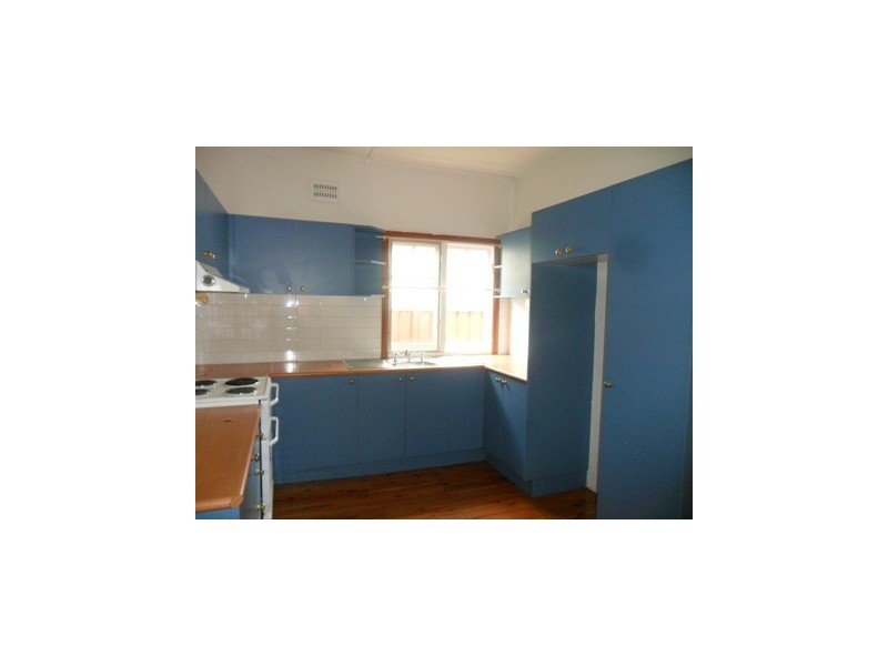 12 Pritchard Road, Macquarie Fields NSW 2564
