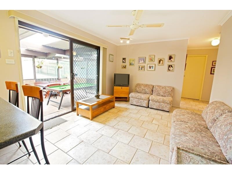 19 Popondetta Place, Glenfield NSW 2167