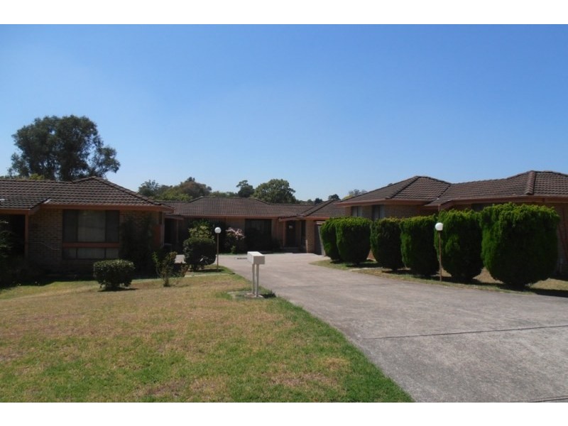11/65 Fuchsia Crescent, Macquarie Fields NSW 2564