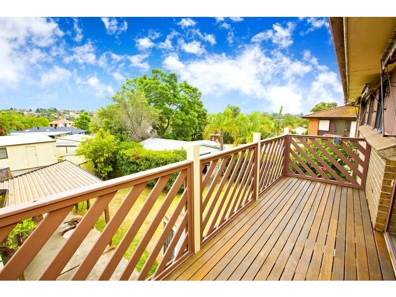 16 Curl Curl Place, Woodbine NSW 2560