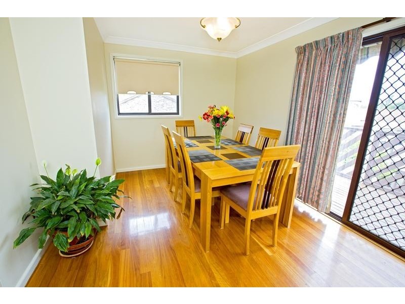 16 Curl Curl Place, Woodbine NSW 2560