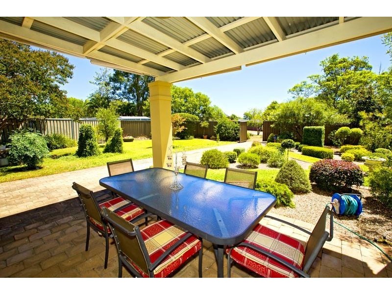 11 Clement Place, Ingleburn NSW 2565