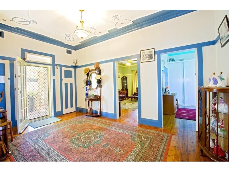 11 Clement Place, Ingleburn NSW 2565