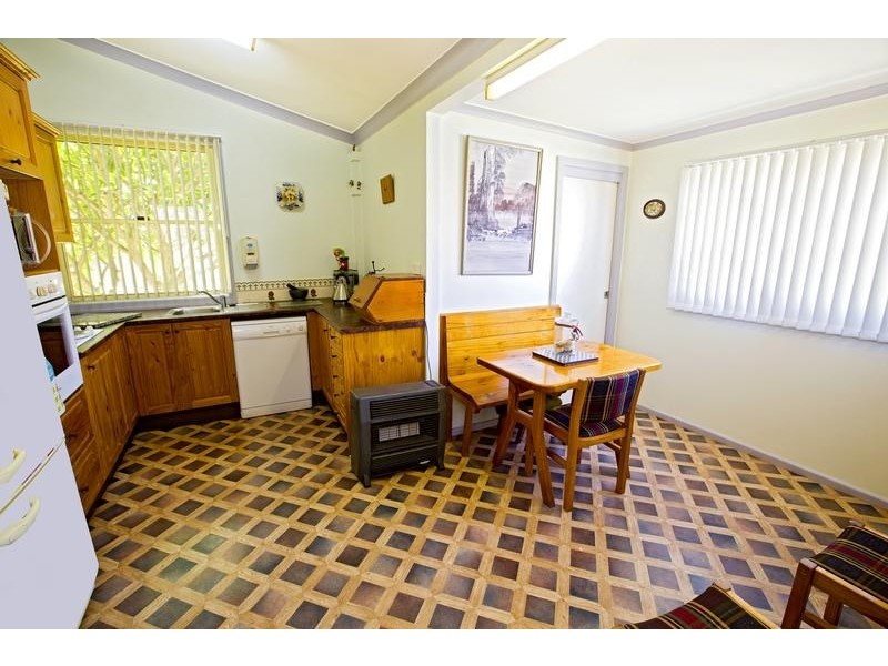 11 Clement Place, Ingleburn NSW 2565