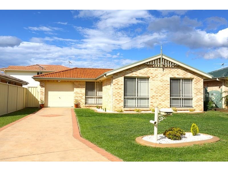20 Wilkinson Crescent, Ingleburn NSW 2565