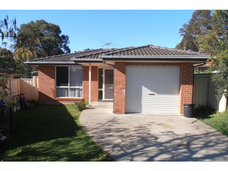 17 Theseus Circuit, Rosemeadow NSW 2560