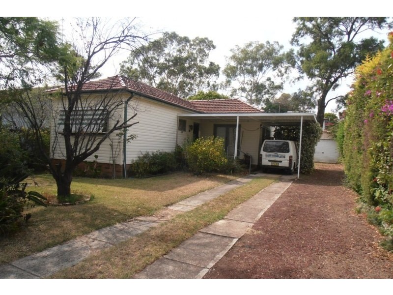 42 Euroka Street, Ingleburn NSW 2565