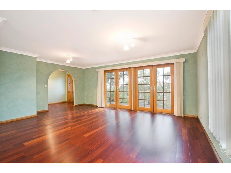20 Ayres Crescent, Leumeah NSW 2560