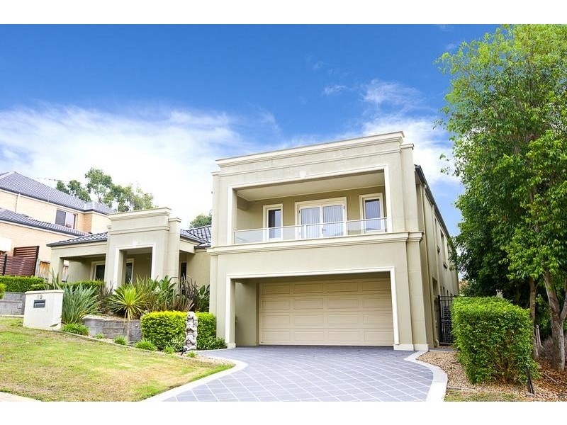 19 Lord Castlereagh Circuit, Macquarie Links NSW 2565