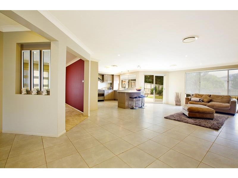 19 Lord Castlereagh Circuit, Macquarie Links NSW 2565