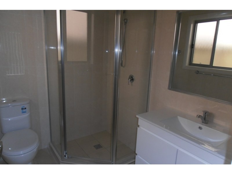 28 Mortimer Street, Minto NSW 2566