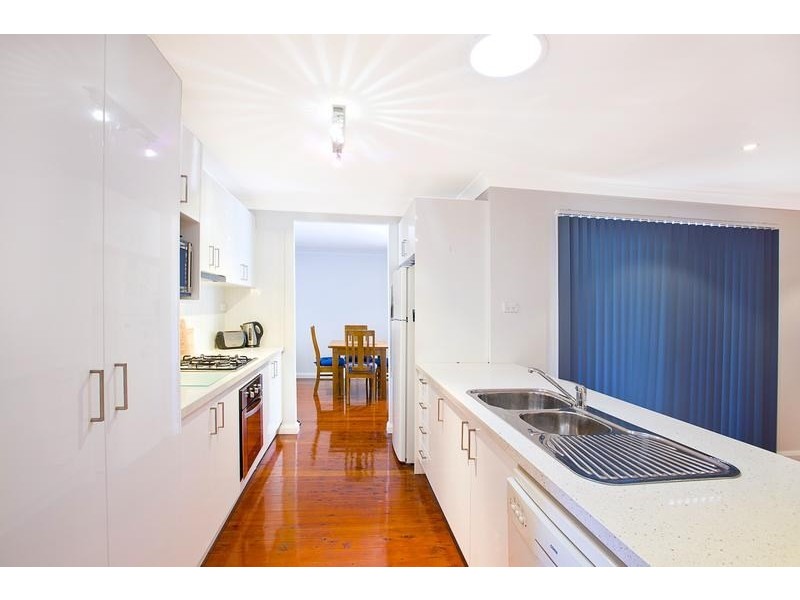 17 McInnes Place, Ingleburn NSW 2565