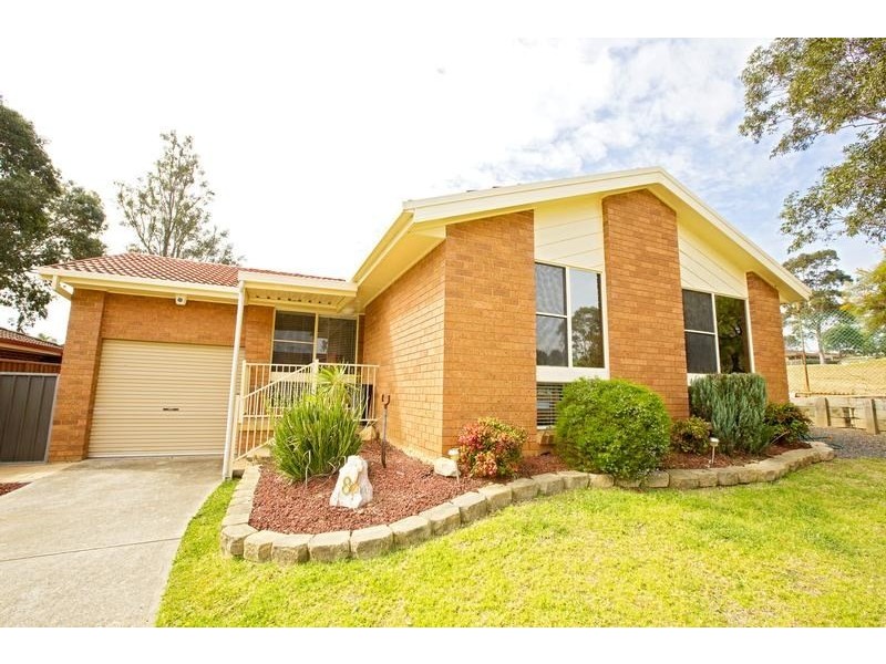 8/6 Allard Place, Ingleburn NSW 2565